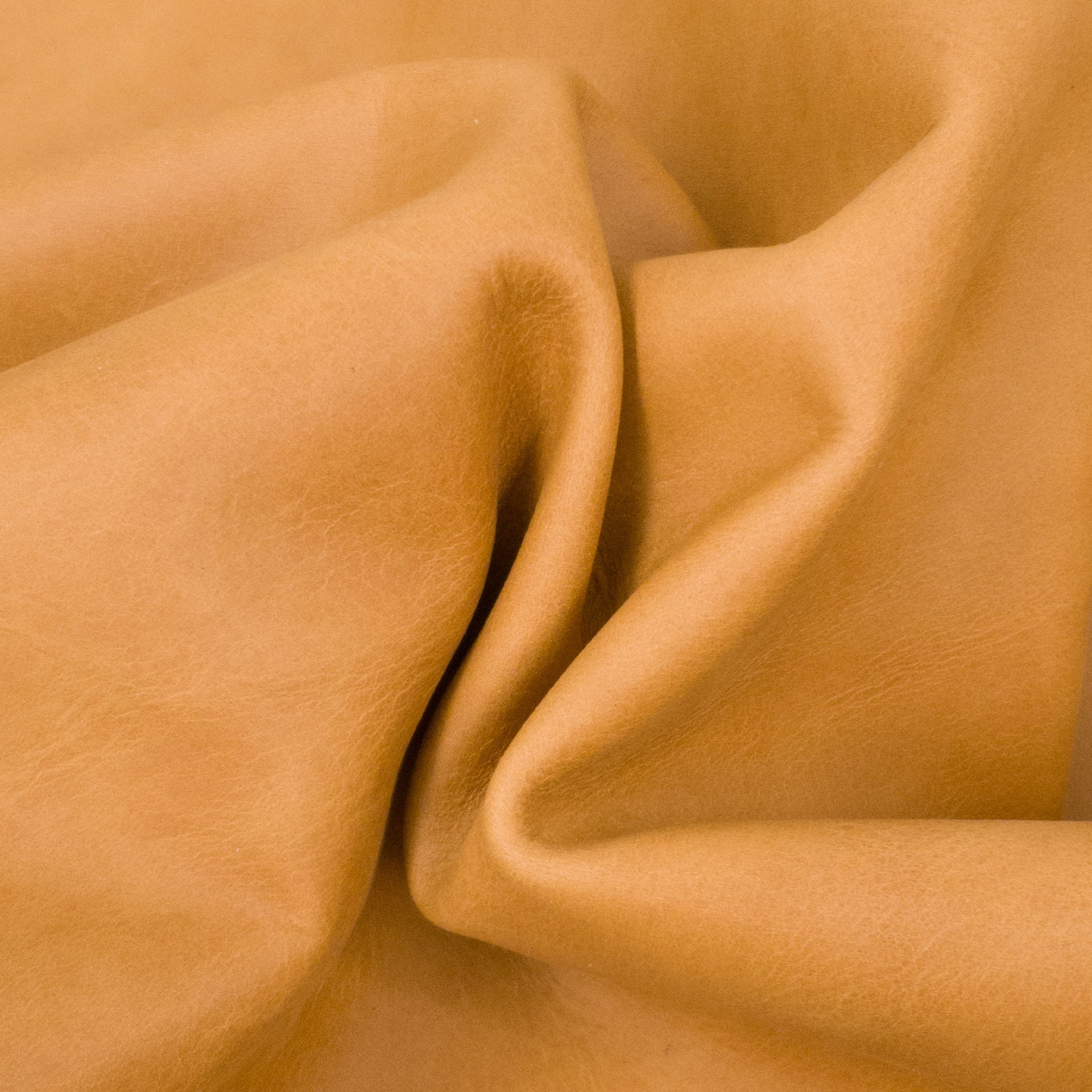 SB Foot Non-stock, Light-Medium Brown Oil Tanned, Pre-cuts - Various Sizes, Bombardier (Palomino) 3-4.5oz / 4 x 6 | The Leather Guy