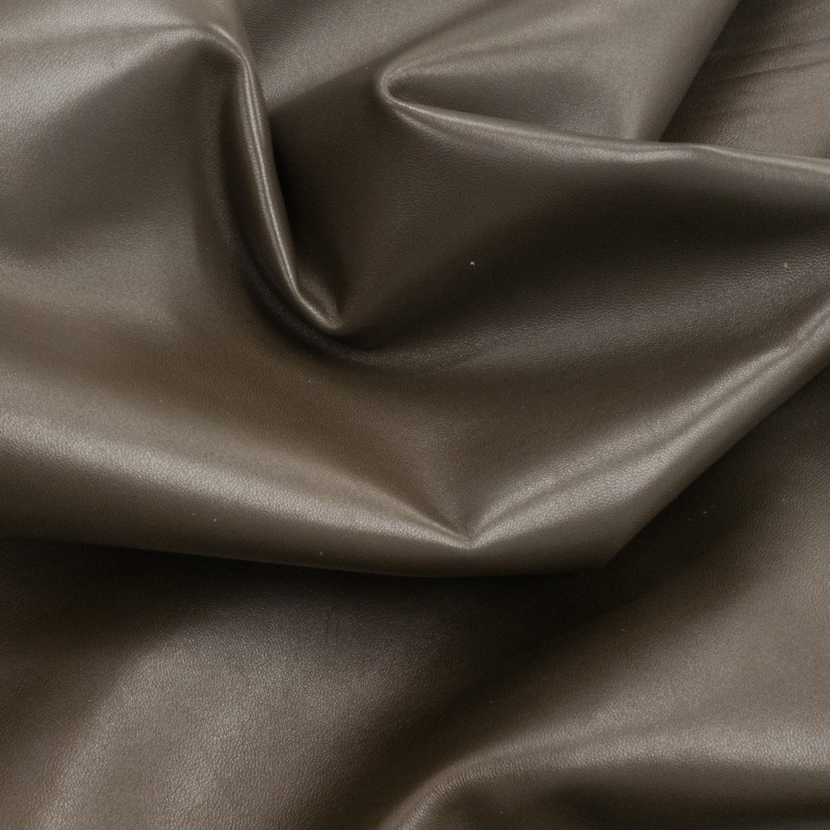 Browns, 3-6 Sq Ft, 1-3 oz, Lamb Hides, Calm Coffee / 3-4 / 1.5-2.5 oz (.6-1 MM) | The Leather Guy