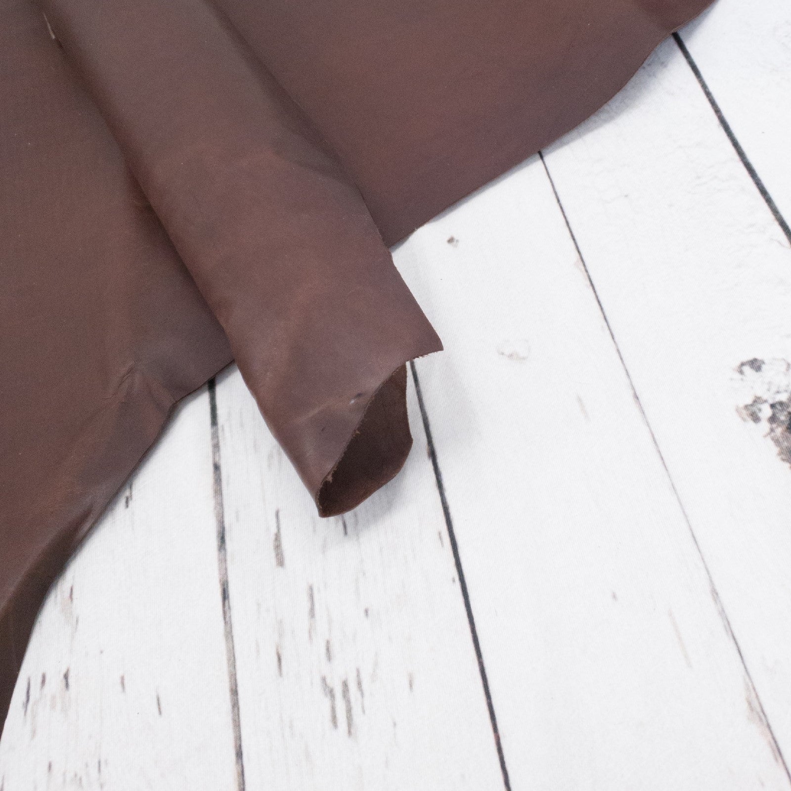 Kangaroo Chocolate Dyed Veg Tanned 5 - 7 Sq Ft Hides 2-3 oz,  | The Leather Guy