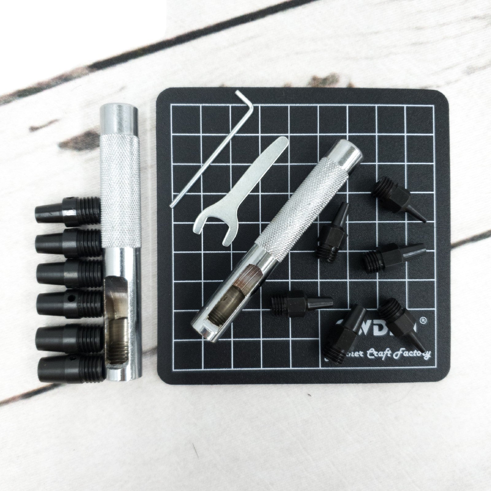Heavy Duty Leather Hole Punch Set with Mini Mat, Mat / Maxi Punch / Mini Punch | The Leather Guy