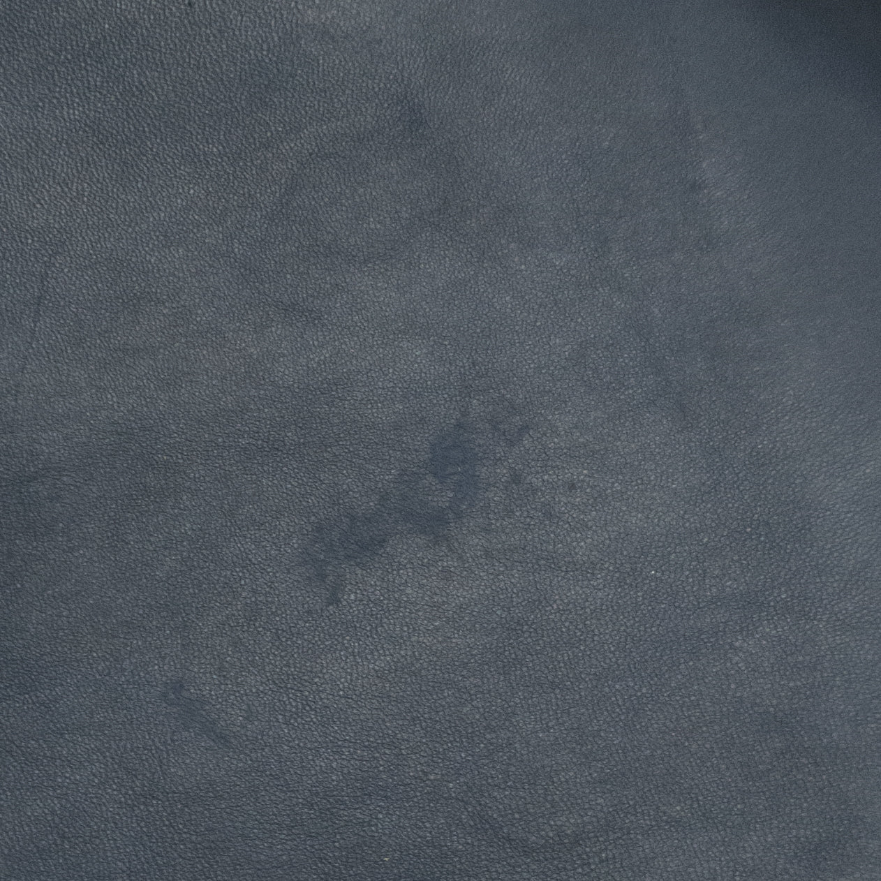 Blues, 3-8 Sq Ft, 2-3 oz, Lamb Hides, Navy Blue / 7-8 Low Grade / 1-2 oz (.4-.8 MM) | The Leather Guy