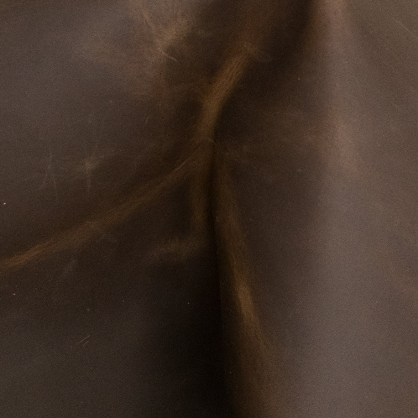 Crazy Cow Pull Up, 5-6 oz, Oil Tan Nonstock Precuts, Medium Roast Merry Brown / 4 x 6 | The Leather Guy