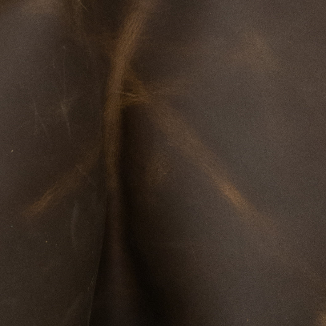 Crazy Cow Pull Up, 5-6 oz, Oil Tan Nonstock Precuts, Manic Mocha Brown / 4 x 6 | The Leather Guy