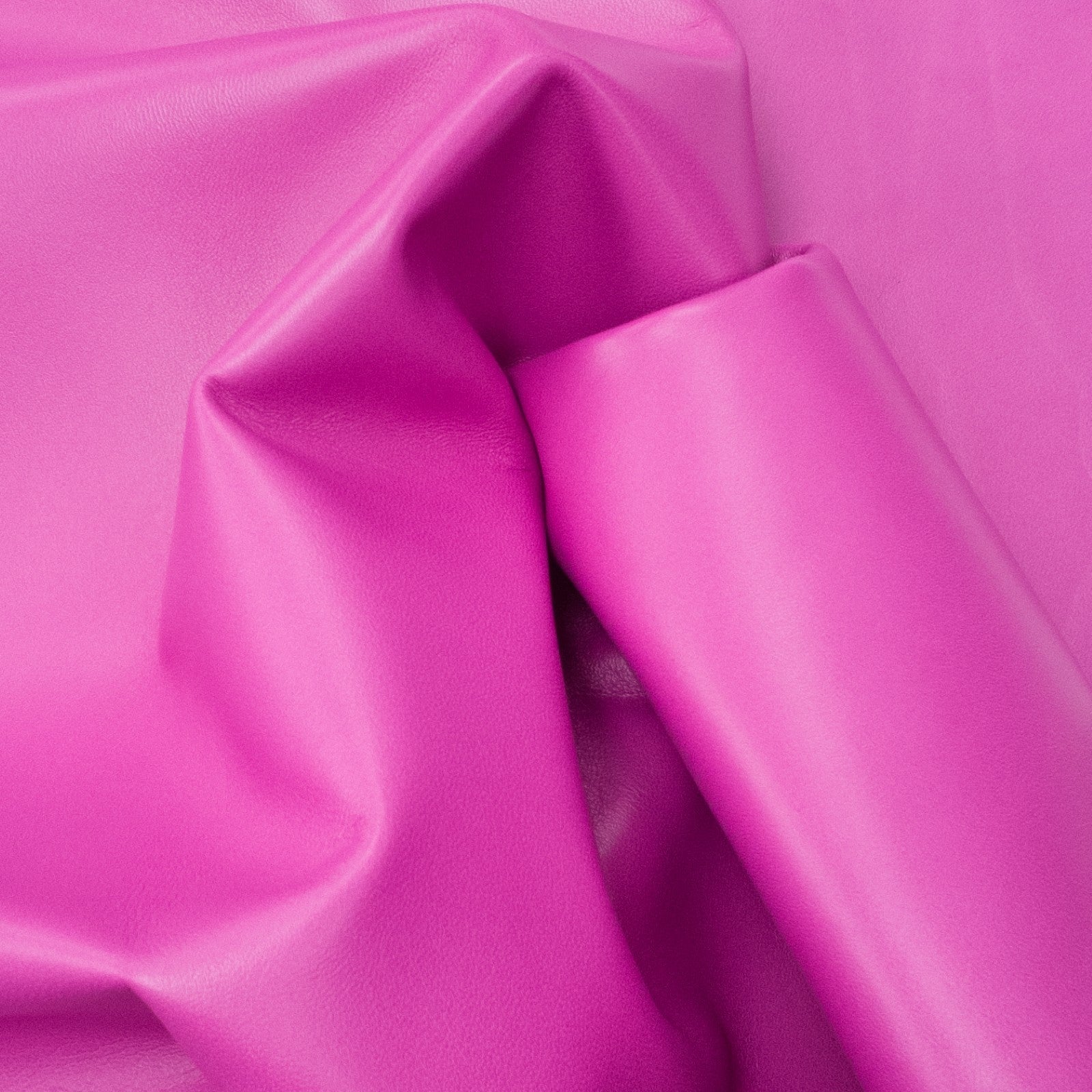 Pinks, 3-10 Sq Ft, 1-3 oz, Lamb Hides, Lilly Pilly Pink / 5-6 / 1.5-2.5 oz (.6-1 MM) | The Leather Guy