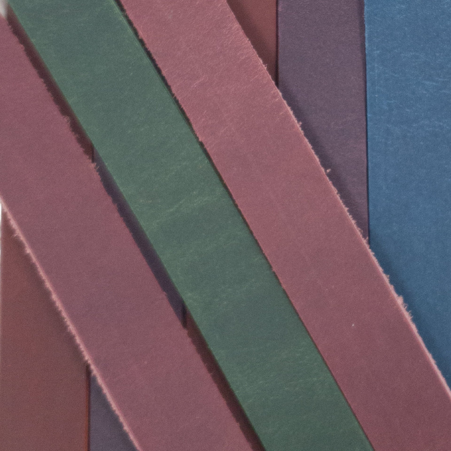 Oil Tanned Low Grade Belt Blanks and Straps 5 Pack Bundle Grade 3, 4-10 oz, Bright colors / 3/4 / Thick | The Leather Guy
