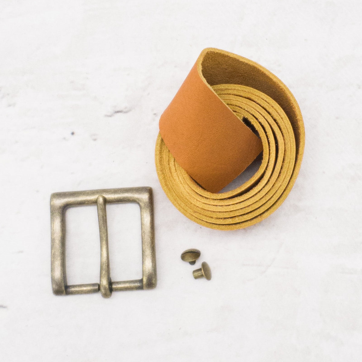 MN Superior, Belt Maker Kit, 6-7 oz | The Leather Guy