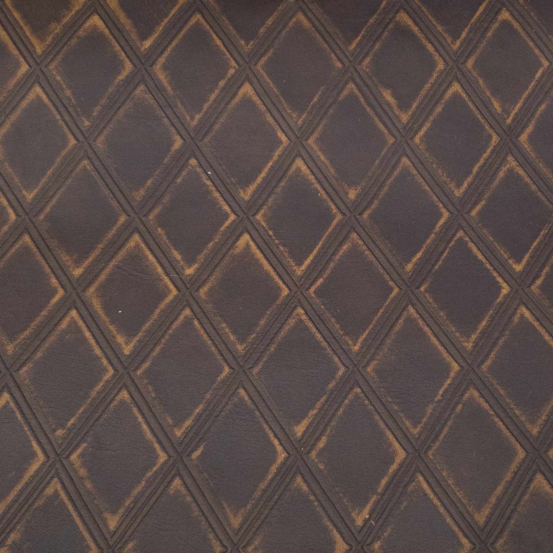 Western Cowhide Leather – 2–4 oz Embossed Grain – Large Pre-cuts, Browns / Mahogany Hive / 10"x10" | The Leather Guy