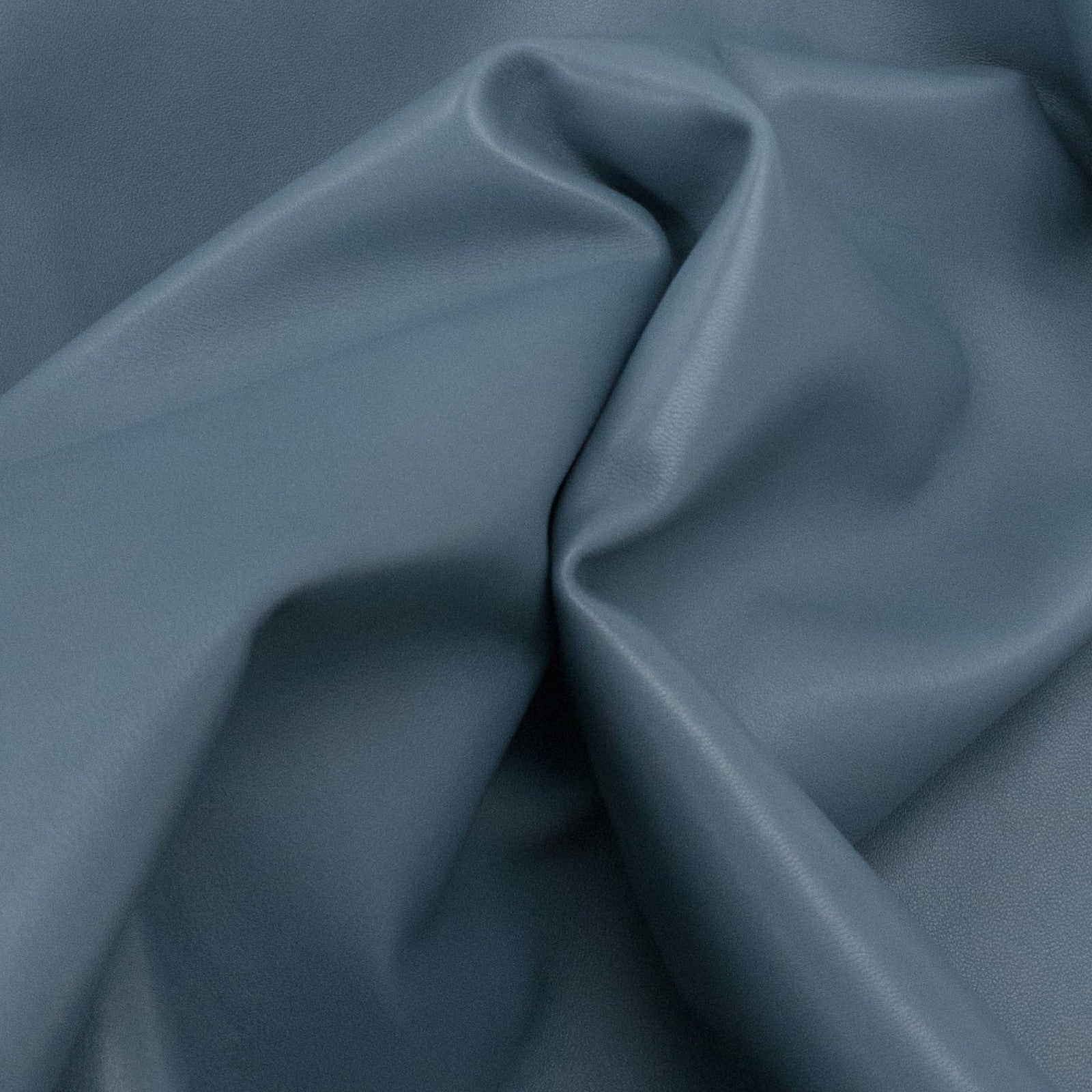 Greys and Off White, 3-6 Sq Ft, 1-3 oz, Lamb Hides, Dark Blue-Grey / 5-6 / 2-3 oz (.8-1.2 MM) | The Leather Guy