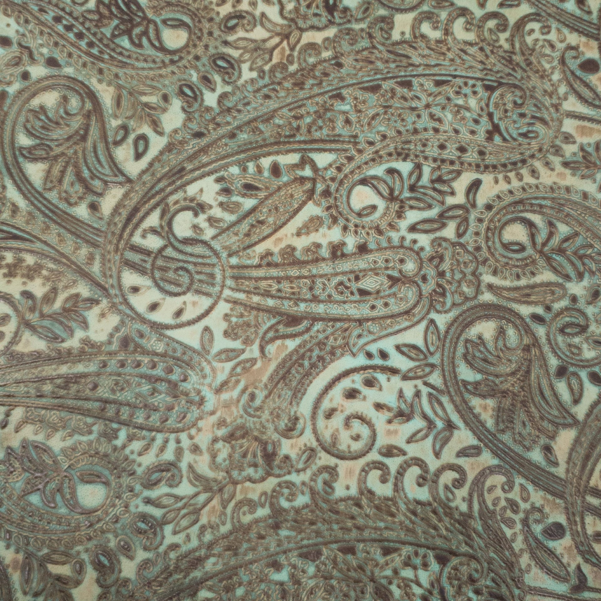 Western Cowhide Leather – 2–4 oz Embossed Grain – Large Pre-cuts, | The Leather Guy