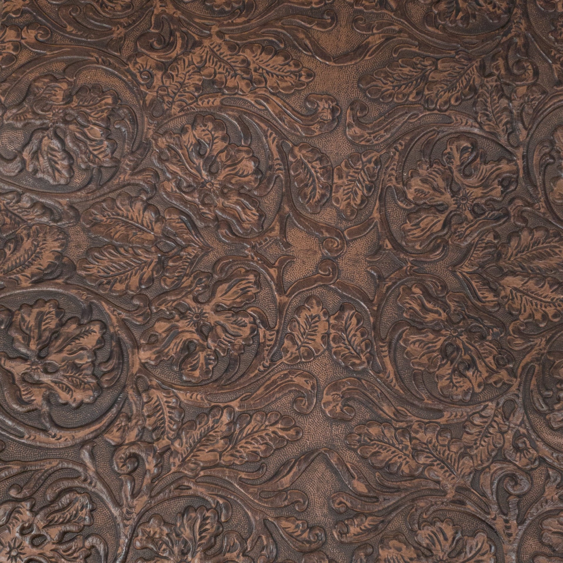 Western Cowhide Leather – 2–4 oz Embossed Grain – Large Pre-cuts, Browns / Timeless Mahogany / 10"x10" | The Leather Guy