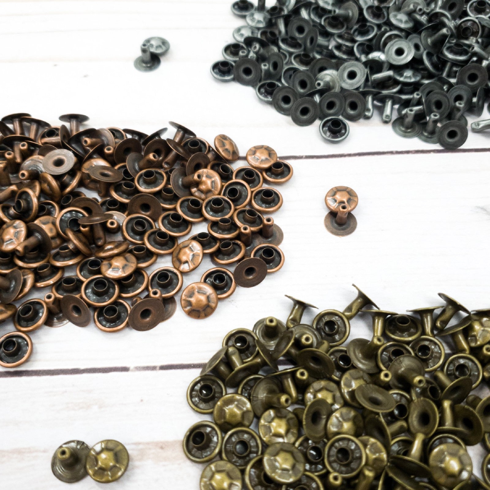 7mm & 9.5mm Vintage Rapid Rivet Hardware 100 pk | The Leather Guy