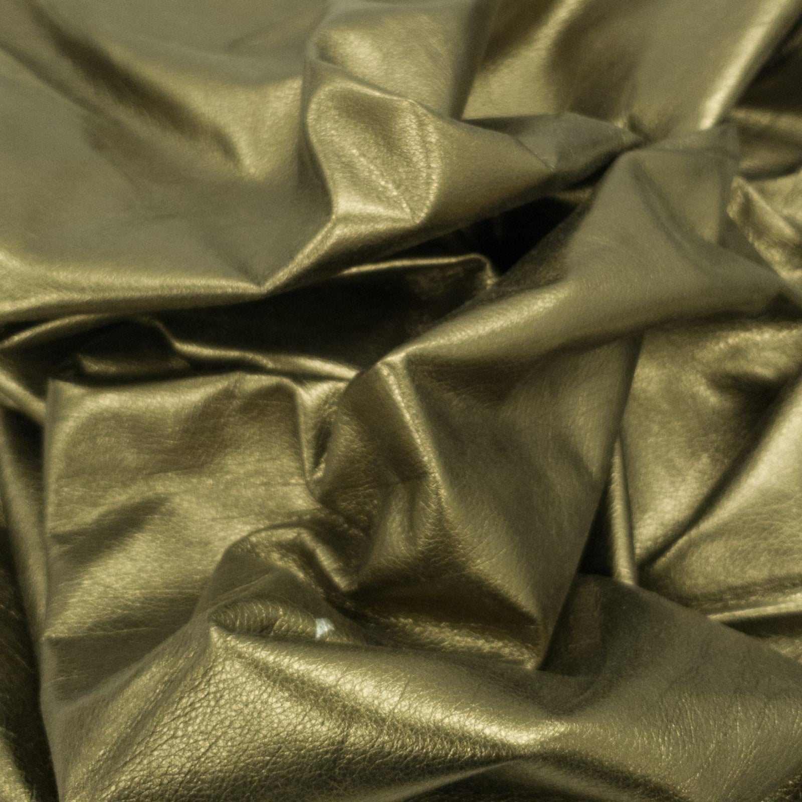 Slight Shimmer, 4-7 Sq Ft, Lamb Hides, Fools Gold / 5-6 | The Leather Guy