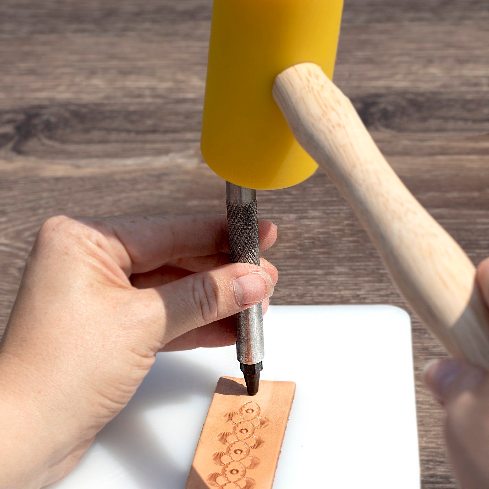 Heavy Duty Leather Hole Punch Set with Mini Mat, | The Leather Guy