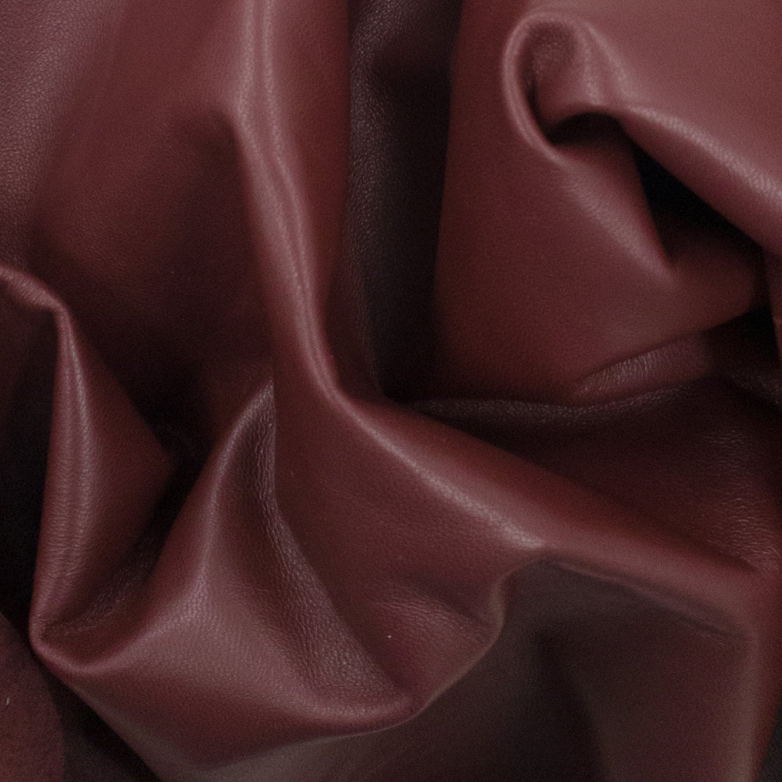Reds, 3-10 Sq Ft, 1-3 oz, Lamb Hides, Sweet Red Grape / 3-4 / 1-2 oz (.4-.8 MM) | The Leather Guy
